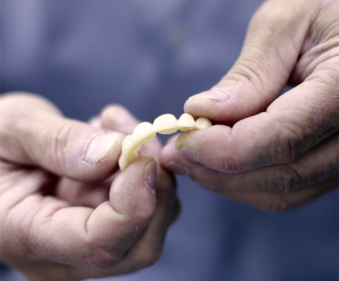 manos trabajador aragoneses